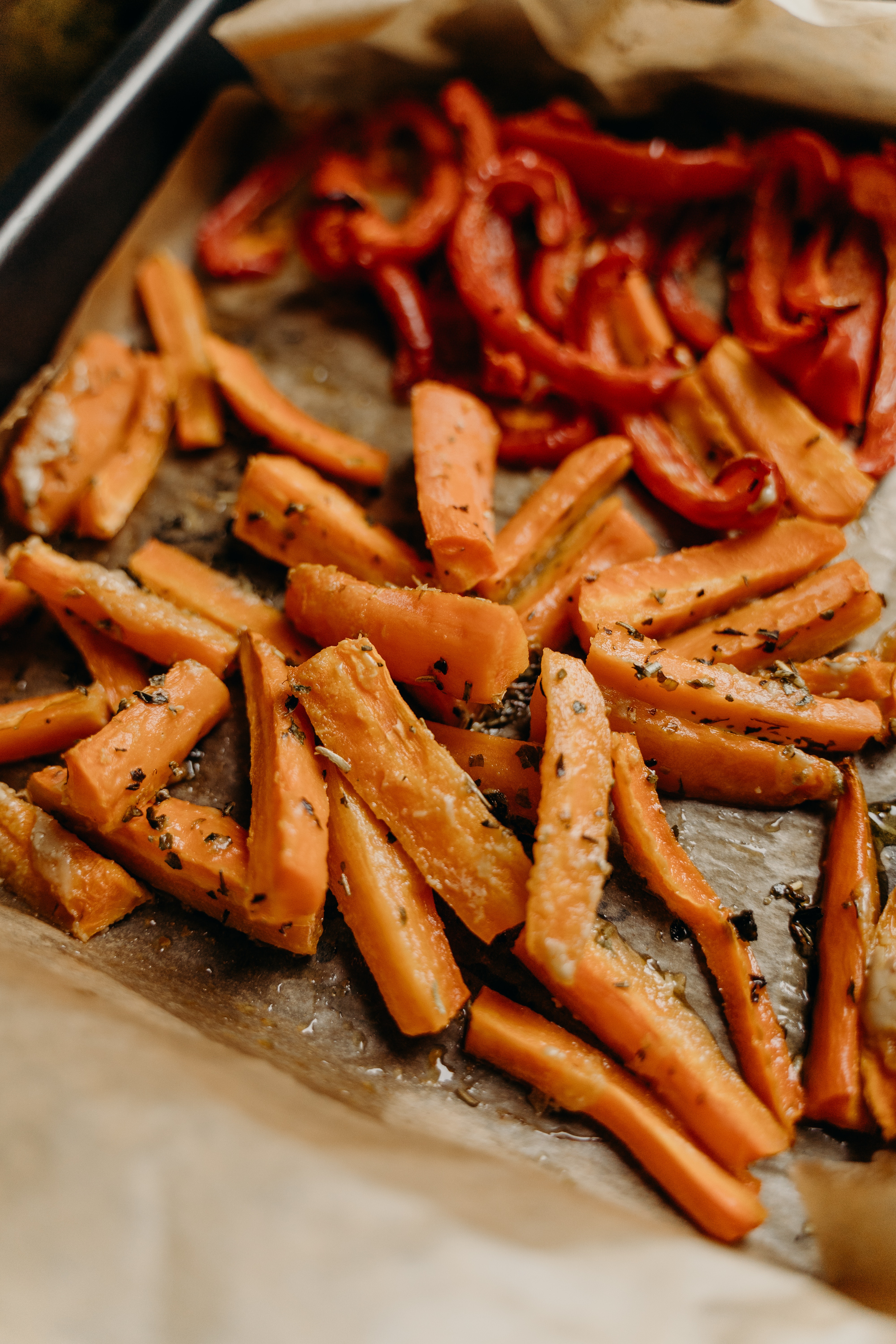Honey-Glazed Roast Carrots 