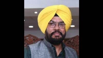 Dhaliwal was addressing during the ‘Kisan Goshti’ organised by the Punjab State Farmers and Agricultural Workers Commission on the topic of ‘Agricultural Development Model of Punjab - some policy issues’ (HT file photo) Dhaliwal was addressing during the ‘Kisan Goshti’ organised by the Punjab State Farmers and Agricultural Workers Commission on the topic of ‘Agricultural Development Model of Punjab - some policy issues’ (HT file photo)