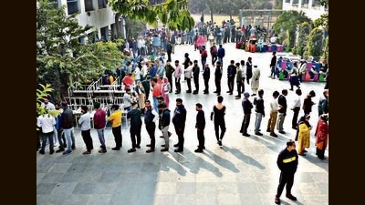 Voters at a polling booth, New Delhi , December 4, 2022 (Hindustan Times) Voters at a polling booth, New Delhi , December 4, 2022 (Hindustan Times)
