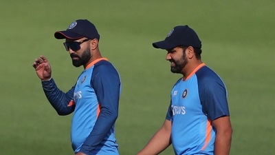 Karthik said that Rohit will have a word with his batters.