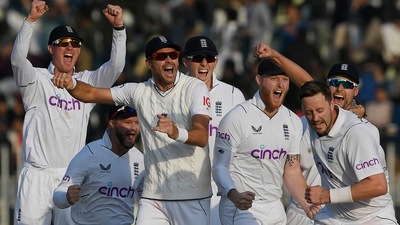 England's players celebrate after the dismissal of Pakistan's Salman Ali Agha (not pictured) during the fifth and final day of the first cricket Test match between Pakistan and England England's players celebrate after the dismissal of Pakistan's Salman Ali Agha (not pictured) during the fifth and final day of the first cricket Test match between Pakistan and England