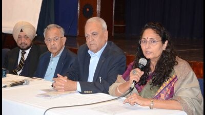 Officials sharing details about the festival that will be held at Bhavan Vidyalaya in Sector 27, Chandigarh (Keshav Singh/HT) Officials sharing details about the festival that will be held at Bhavan Vidyalaya in Sector 27, Chandigarh (Keshav Singh/HT)