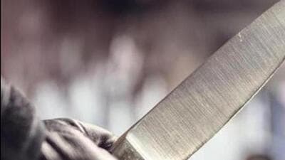 According to the police, the suspects arrived at the paan stall around 11.30 pm, picked up a quarrel over a petty reason and attacked the 21-year-old vendor with a knife and fled the spot. (Getty Images/iStockphoto)
