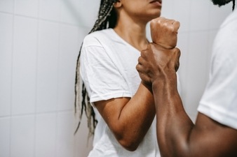 Tips to educate children about sexual violence (Alex Green) Tips to educate children about sexual violence (Alex Green)