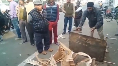 Screengrab from video shared by Samajwadi Party. (Twitter) Screengrab from video shared by Samajwadi Party. (Twitter)