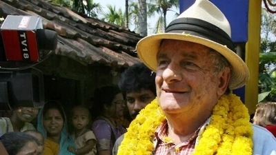 Dominique Lapierre: Lapierre donated the bulk of his royalties from "City of Joy" to support humanitarian projects in India. (AFP ) Dominique Lapierre: Lapierre donated the bulk of his royalties from "City of Joy" to support humanitarian projects in India. (AFP )