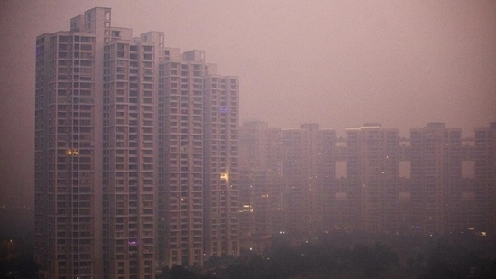 AQI levels between 101-200 is ‘moderate’, while that between 201-300 is ‘poor’. (Pic for representation)