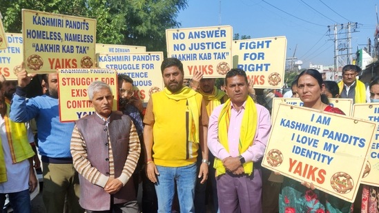 An organisation of Kashmiri Pandits stages a demonstration seeking justice.(ANI / File) An organisation of Kashmiri Pandits stages a demonstration seeking justice.(ANI / File)