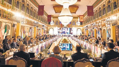 Udaipur, Dec 06 (ANI): India's G20 Sherpa Amitabh Kant holds talks with sherpas and delegates of various countries on contemporary challenges facing the world relating to food and energy security, at the G20 Sherpa meeting, in Udaipur on Tuesday. (ANI Photo) (Amitabh Kant Twitter) Udaipur, Dec 06 (ANI): India's G20 Sherpa Amitabh Kant holds talks with sherpas and delegates of various countries on contemporary challenges facing the world relating to food and energy security, at the G20 Sherpa meeting, in Udaipur on Tuesday. (ANI Photo) (Amitabh Kant Twitter)
