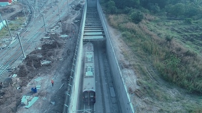 The Maharashtra Metro Rail Corporation Limited (Maha-Metro) conducted the 3-km train trial run from Range Hills car depot to Range Hills elevated station. (HT PHOTO)