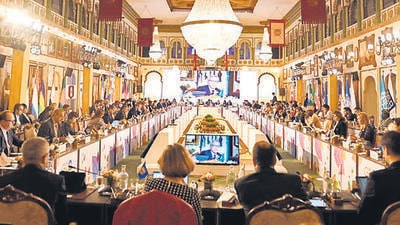India's G20 Sherpa Amitabh Kant holds talks with sherpas and delegates of various countries on contemporary challenges facing the world relating to food and energy security, at the G20 Sherpa meeting, in Udaipur on Tuesday. India's G20 Sherpa Amitabh Kant holds talks with sherpas and delegates of various countries on contemporary challenges facing the world relating to food and energy security, at the G20 Sherpa meeting, in Udaipur on Tuesday.