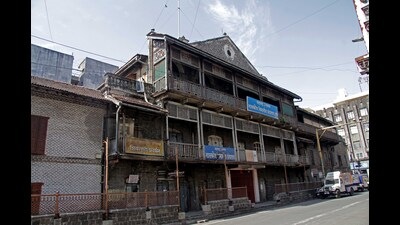 It is expected that around 1,000 buildings will be found ‘dilapidated’ in the PMC’s upcoming survey. (HT FILE PHOTO) It is expected that around 1,000 buildings will be found ‘dilapidated’ in the PMC’s upcoming survey. (HT FILE PHOTO)