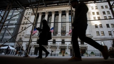 Investors overseeing $5 Trillion bet economic recession can be avoided: Report Investors overseeing $5 Trillion bet economic recession can be avoided: Report