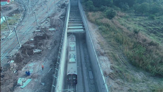 The Maharashtra Metro Rail Corporation Limited (Maha-Metro) conducted the 3-km train trial run from Range Hills car depot to Range Hills elevated station. (HT PHOTO)