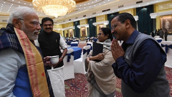 Prime Minister Narendra Modi greeted by Delhi chief minister Arvind Kejriwal. Preparation are in full swing as India will lead 2023 annual session of G20- an intergovernmental forum of major economies.(ANI/PIB)