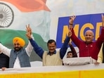 Delhi Chief Minister and Aam Aadmi Party (AAP) convener Arvind Kejriwal with Punjab CM Bhagwant Mann, Delhi Deputy CM Manish Sisodia, Delhi Environment Minister Gopal Rai and other leaders during celebrations after AAP crossed the majority mark in the MCD polls, at the party headquarters in New Delhi, Wednesday, Dec. 7, 2022. Delhi Chief Minister and Aam Aadmi Party (AAP) convener Arvind Kejriwal with Punjab CM Bhagwant Mann, Delhi Deputy CM Manish Sisodia, Delhi Environment Minister Gopal Rai and other leaders during celebrations after AAP crossed the majority mark in the MCD polls, at the party headquarters in New Delhi, Wednesday, Dec. 7, 2022.