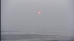 Mumbai, India - December 07, 2022: Dadar Chowpatty engulfed in smog amid hazy weather, at Dadar, in Mumbai, India, on Wednesday, December 07, 2022. (Photo by Vijay Bate/HT Photo) (HT PHOTO) Mumbai, India - December 07, 2022: Dadar Chowpatty engulfed in smog amid hazy weather, at Dadar, in Mumbai, India, on Wednesday, December 07, 2022. (Photo by Vijay Bate/HT Photo) (HT PHOTO)
