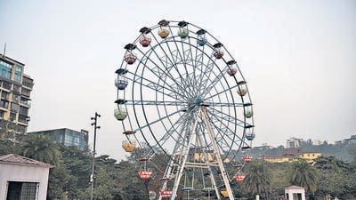 Navi Mumbai, India - Dec. 7, 2022:The only Amusement park of Navi Mumbai run by corporation, which was shut since pandemic, and was undergoing major facelift would start operations from Dec 15. A total of ₹27 crore has been spent and five new rides, a musical fountain at Seawoods in Navi Mumbai, India, on Wednesday, December 7, 2022. (Photo by Bachchan Kumar/ HT PHOTO) (HT PHOTO) Navi Mumbai, India - Dec. 7, 2022:The only Amusement park of Navi Mumbai run by corporation, which was shut since pandemic, and was undergoing major facelift would start operations from Dec 15. A total of ₹27 crore has been spent and five new rides, a musical fountain at Seawoods in Navi Mumbai, India, on Wednesday, December 7, 2022. (Photo by Bachchan Kumar/ HT PHOTO) (HT PHOTO)