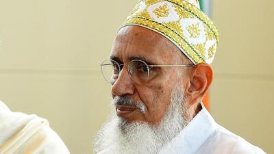 Sri Lanka's Prime Minister Ranil Wickremesinghe (L) and spiritual leader of Dawoodi Bohra Muslims, Syedna Mufaddal Saifuddin (R) attend a meeting in Colombo on September 10, 2019. - Some 25,000 Bhoras from around the world gather for a 10-day long religious ceremonies led by their spiritual leader Syedna Mufaddal Saifuddin. (Photo by ISHARA S. KODIKARA / AFP) (AFP)
