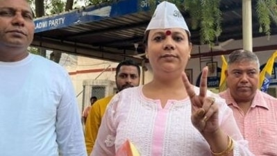 Bobi Kinnar will be the first transgender member of the Delhi civic body.