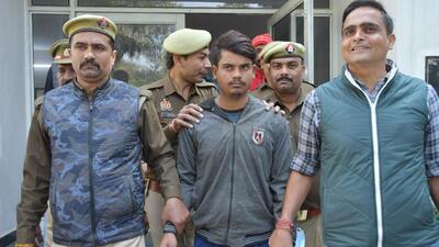 Ghaziabad, India - December 07, 2022: Ghaziabad Police arrested Sonu Gupta an alleged accused of killing a 5-year-old girl, at Harsaon Police Line in Ghaziabad, India on Wednesday, December 07, 2022. (Photo by Sakib Ali /Hindustan Times) Ghaziabad, India - December 07, 2022: Ghaziabad Police arrested Sonu Gupta an alleged accused of killing a 5-year-old girl, at Harsaon Police Line in Ghaziabad, India on Wednesday, December 07, 2022. (Photo by Sakib Ali /Hindustan Times)
