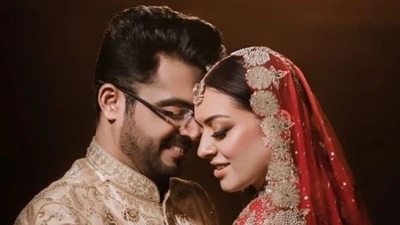 Sohael Kathuriya shared an unseen wedding picture with Hansika Motwani. Sohael Kathuriya shared an unseen wedding picture with Hansika Motwani.
