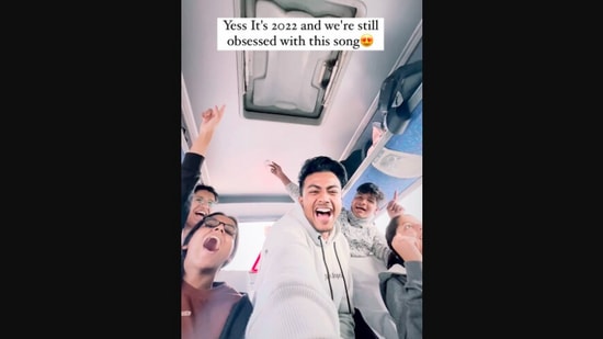 The image, taken from the viral video, shows a group of friends singing Doraemon theme song in Hindi while travelling in a bus. (Instagram/@asli_priyadarshan)