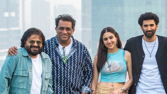 Anurag Basu announces his new film, Metro In Dino with Sara Ali Khan and Aditya Roy Kapur.