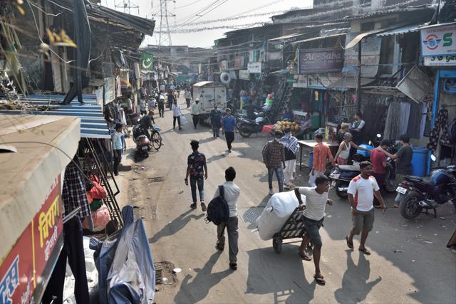 The congested lanes of Dharavi, Mumbai. (Satish Bate/HT PHOTO) The congested lanes of Dharavi, Mumbai. (Satish Bate/HT PHOTO)