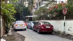 The Deccan traffic division tows as many as 40 to 50 vehicles a day, inclusive of two and four-wheelers.: Vehicle parked in No parking zone on Bhandarkar road in Pune, India, on Tuesday, December 6, 2022. (HT PHOTO) (HT PHOTO) The Deccan traffic division tows as many as 40 to 50 vehicles a day, inclusive of two and four-wheelers.: Vehicle parked in No parking zone on Bhandarkar road in Pune, India, on Tuesday, December 6, 2022. (HT PHOTO) (HT PHOTO)