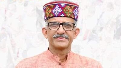 Independent candidate Hoshyar Singh won the Dehra assembly seat on Thursday, defeating his Congress rival Rajesh Sharma by 4,024 votes in the Himachal Pradesh assembly elections. (HT file photo) Independent candidate Hoshyar Singh won the Dehra assembly seat on Thursday, defeating his Congress rival Rajesh Sharma by 4,024 votes in the Himachal Pradesh assembly elections. (HT file photo)