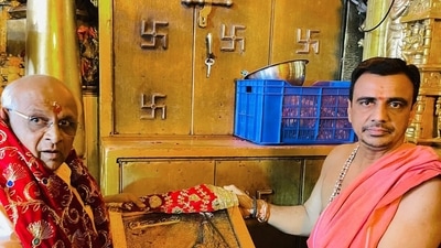 (File) Gujarat Chief Minister Bhupendra Patel visits Ambaji Temple, in Junagadh on Tuesday. (ANI Photo) (ANI Picture Service) (File) Gujarat Chief Minister Bhupendra Patel visits Ambaji Temple, in Junagadh on Tuesday. (ANI Photo) (ANI Picture Service)