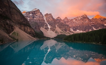 Google, the leading search engine, has published its "Year in Search 2022," which lists the top ten searched scenic spots across the world. (Unsplash) Google, the leading search engine, has published its "Year in Search 2022," which lists the top ten searched scenic spots across the world. (Unsplash)