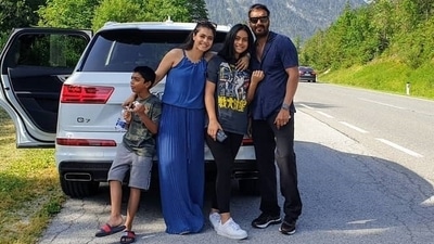 Kajol and Ajay Devgn with Nysa and Yug. Kajol and Ajay Devgn with Nysa and Yug.