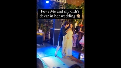 The viral Instagram video captures a man and a woman dancing to Yeh Jawaani Hai Deewani's catchy number Dilliwaali Girlfriend at a wedding. (Instagram/@shaadiii_byaah) The viral Instagram video captures a man and a woman dancing to Yeh Jawaani Hai Deewani's catchy number Dilliwaali Girlfriend at a wedding. (Instagram/@shaadiii_byaah)