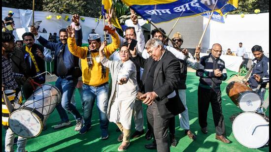 New Delhi, Dec 08 (ANI): Aam Aadmi Party( AAP) supporters celebrate as AAP has been declared as a National party, at party HQ, in New Delhi on Thursday. (ANI Photo) (Amit Sharma)