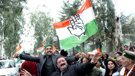 Congress supporters celebrating victory in Kullu. Himachal Pradesh, India on Thursday, December 8, 2022. (Photo by Aqil Khan/Hindustan Times) 