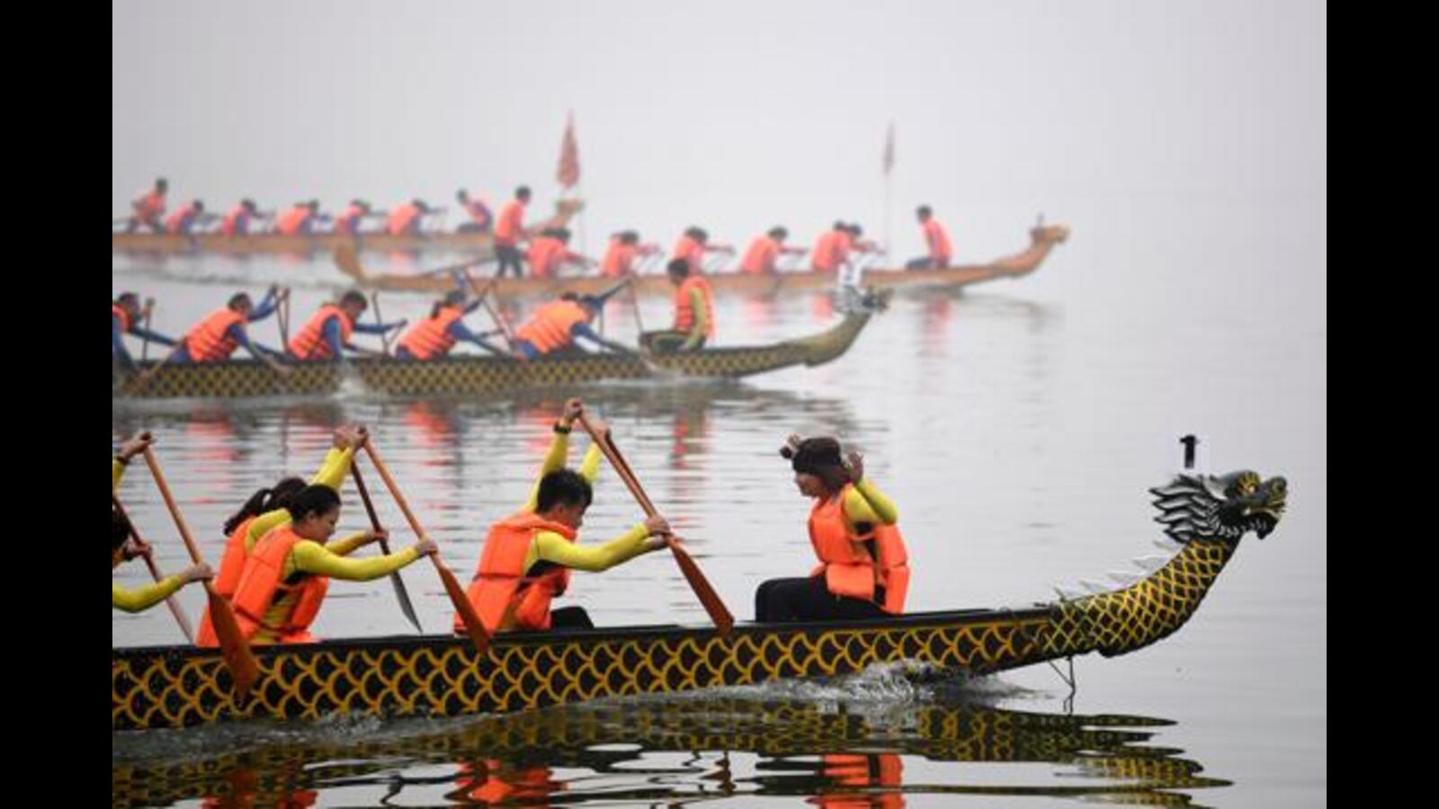 National dragon boat racing championship begins in Chandigarh