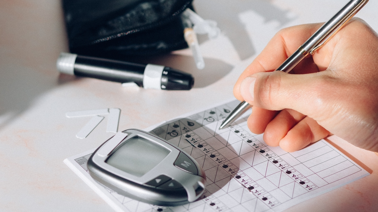 Diabetes: 4 tips for keeping your blood sugar levels stable this winter season