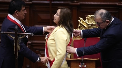On December 7. Dina Boluarte replaced ousted President Pedro Castillo and became the first female leader in the history of the republic after hours of wrangling between the legislature and the departing president. According to AP, Boluarte is pushing to cement her hold on power and expects to complete the term of her ousted predecessor, thus bucking the trend of presidential failures blighting the Andean nation. (Guadalupe Pardo / AP) On December 7. Dina Boluarte replaced ousted President Pedro Castillo and became the first female leader in the history of the republic after hours of wrangling between the legislature and the departing president. According to AP, Boluarte is pushing to cement her hold on power and expects to complete the term of her ousted predecessor, thus bucking the trend of presidential failures blighting the Andean nation. (Guadalupe Pardo / AP)