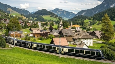 Switzerland’s nonstop train across Alps links three resort towns to win tourists (Twitter/SBBTrainDriver) Switzerland’s nonstop train across Alps links three resort towns to win tourists (Twitter/SBBTrainDriver)