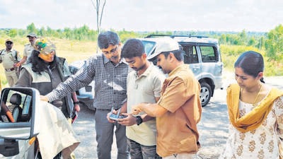 Karnataka forest department is now using thermal drone cameras in the search mission for the leopard in Mysuru. (HT Photo) Karnataka forest department is now using thermal drone cameras in the search mission for the leopard in Mysuru. (HT Photo)