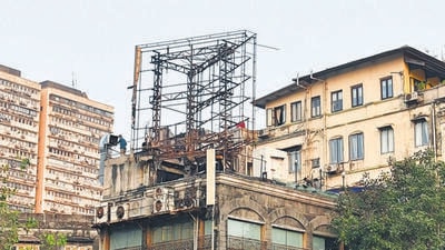 Mumbai, India - November 19, 2022: Massive fire broke out in the wee hours in the hookah bar at Revival Restaurant, on Netaji Subhashchandra Bose Road, near Girgaon Chowpatty, in Mumbai, India, on Saturday, November 19, 2022. (Photo by Bhushan Koyande/HT Photo) (HT PHOTO) Mumbai, India - November 19, 2022: Massive fire broke out in the wee hours in the hookah bar at Revival Restaurant, on Netaji Subhashchandra Bose Road, near Girgaon Chowpatty, in Mumbai, India, on Saturday, November 19, 2022. (Photo by Bhushan Koyande/HT Photo) (HT PHOTO)