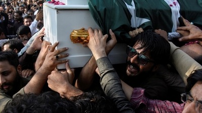 Arshad Sharif: Funeral of journalist Arshad Sharif, who was killed in a police shooting in Kenya. (Reuters File)
