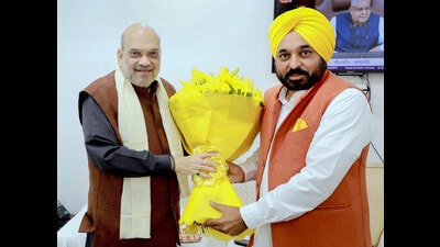 Union Home Minister Amit Shah with Punjab Chief Minister Bhagwant Mann during a meeting, in New Delhi on Friday. (PTI photo) Union Home Minister Amit Shah with Punjab Chief Minister Bhagwant Mann during a meeting, in New Delhi on Friday. (PTI photo)