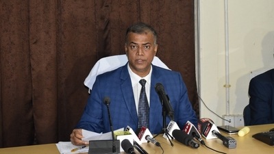 Bihar Board Chairman Anand Kishore at the press conference Bihar Board Chairman Anand Kishore at the press conference