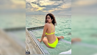 Janhvi Kapoor flaunted her toned body in a neon green bikini as she discovers the island of Soneva Jani. (Instagram/@janhvikapoor) Janhvi Kapoor flaunted her toned body in a neon green bikini as she discovers the island of Soneva Jani. (Instagram/@janhvikapoor)