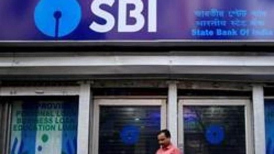 An SBI branch. (HT Archive) An SBI branch. (HT Archive)