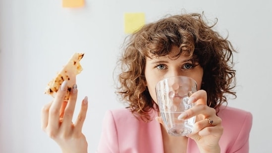 What is the correct way to drink water? Expert shares tips(Pexels)