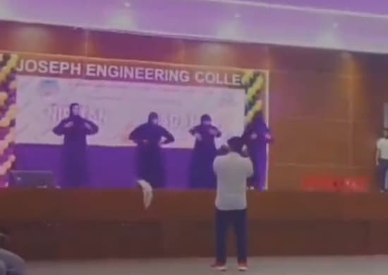The students danced to the song Fevicol Se. (@HateDetectors/Twitter)